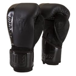 Боксерские перчатки TITLE BLACK Blast Training Gloves (Title-BKBSTTG, Черный)