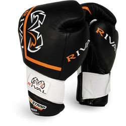 Боксерские перчатки RIVAL RS2V-PRO Sparring Gloves черные