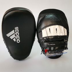 Лапи боксерські гнуті Adidas 26x18x9cm Curved Focus Mitts (ADIBACH01, чорно-білий)