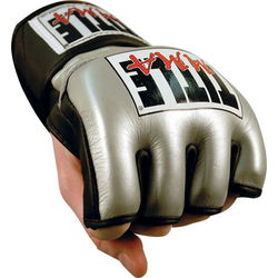 Рукавиці для ММА Cage Competition Gloves білі Title